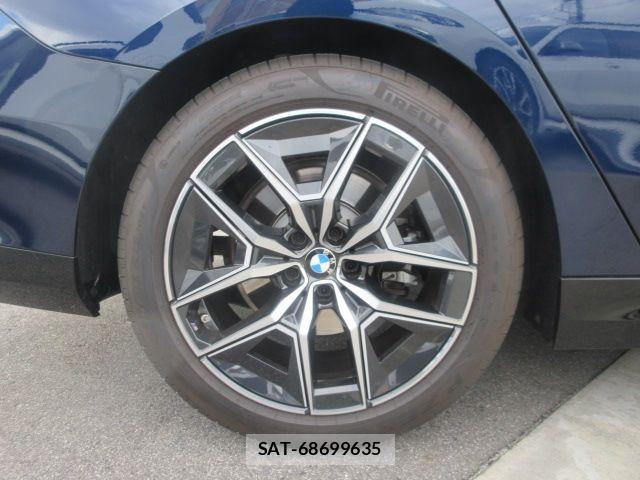 Bmw 5 SERIES 2025-09 7057659-5