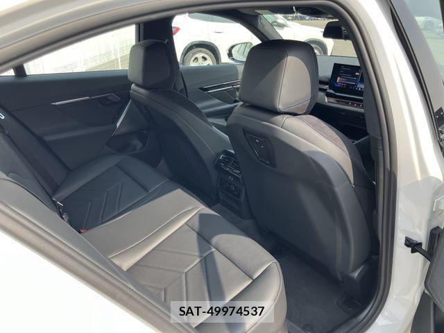 Bmw 5 SERIES 2025-09 7057658-13