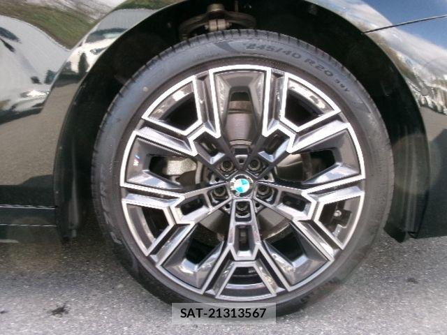 Bmw 5 SERIES 2025-09 7057657-27