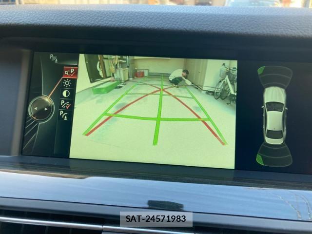 Bmw 5 SERIES 2013-09 7215330-21