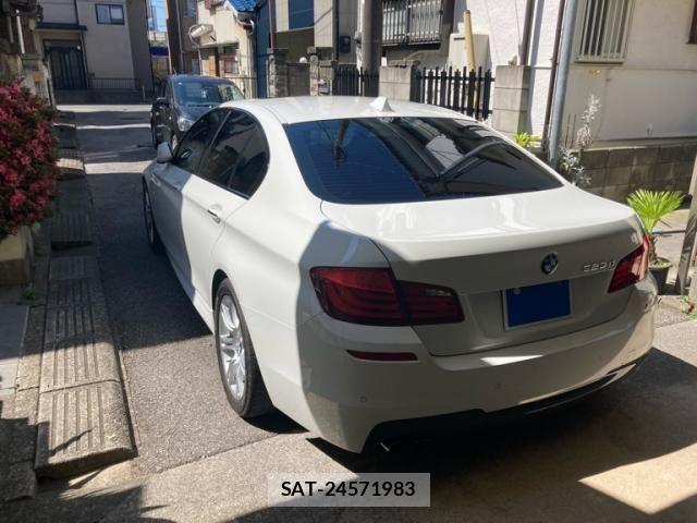 Bmw 5 SERIES 2013-09 7215330-4