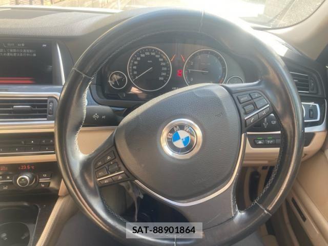 Bmw 5 SERIES 2015-08 7215332-14