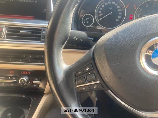 Bmw 5 SERIES 2015-08 7215332-16