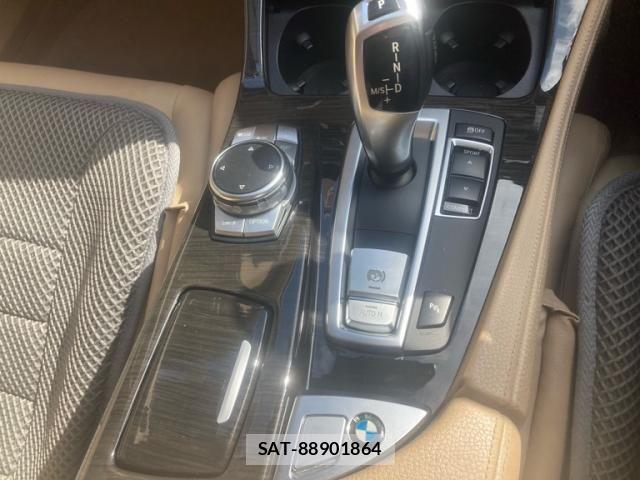 Bmw 5 SERIES 2015-08 7215332-18