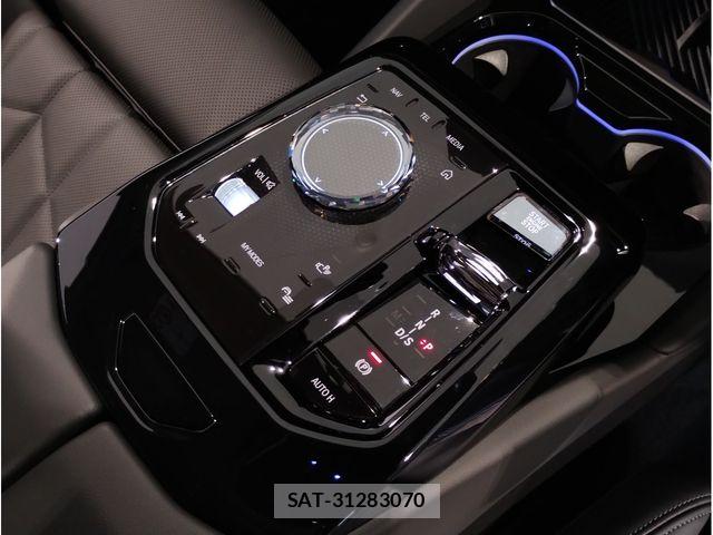 Bmw 5 SERIES 2024-05 7215342-22