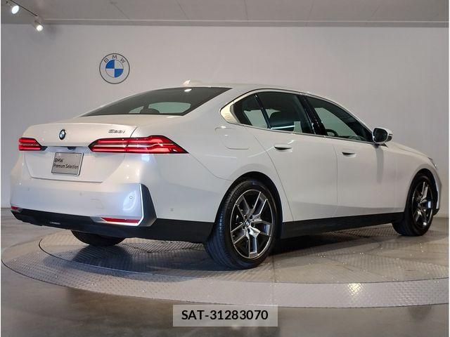Bmw 5 SERIES 2024-05 7215342-2