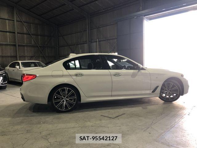 Bmw 5 SERIES 2017-09 7271612-10