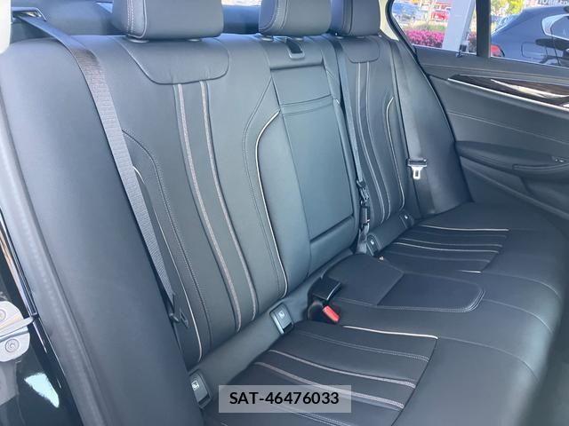 Bmw 5 SERIES 2021-06 7325934-13