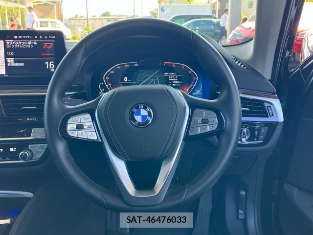 Bmw 5 SERIES 2021-06 7325934-15