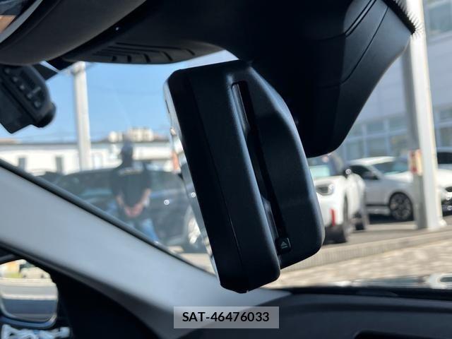 Bmw 5 SERIES 2021-06 7325934-17