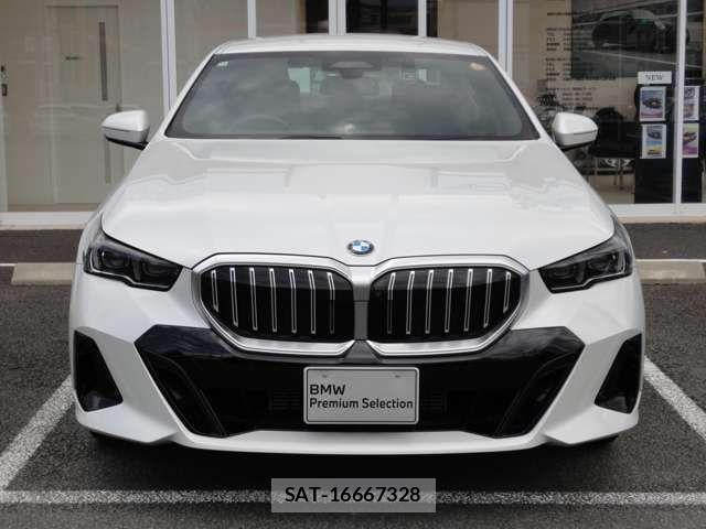 Bmw 5 SERIES 2024-11 7325933-1
