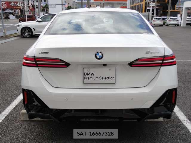 Bmw 5 SERIES 2024-11 7325933-3