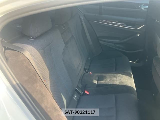 Bmw 5 SERIES 2017-09 7325940-9