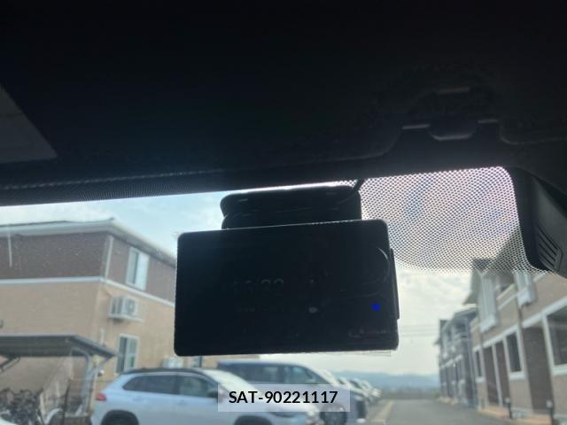 Bmw 5 SERIES 2017-09 7325940-23
