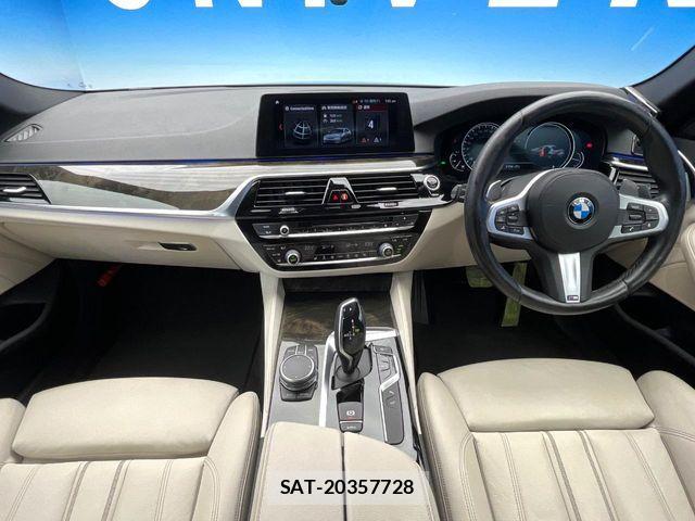Bmw 5 SERIES 2018-08 7356991-1