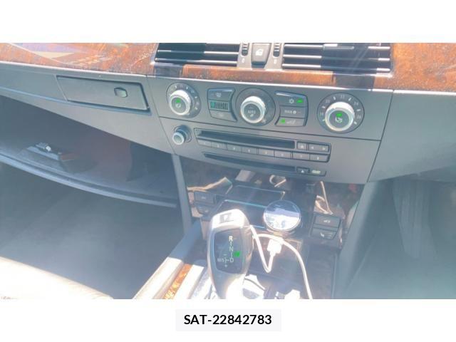 Bmw 5 SERIES 2009-06 7391499-17