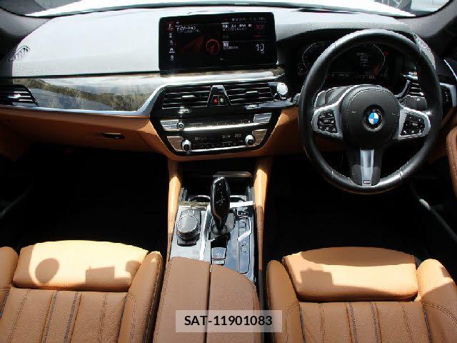 Bmw 5 SERIES 2020-12 7391497-1