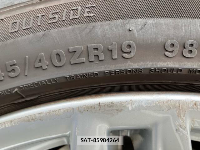 Bmw 5 SERIES 2011-05 7499701-12