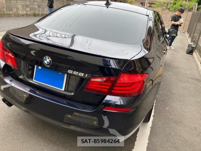 Bmw 5 SERIES 2011-05 7499701-5