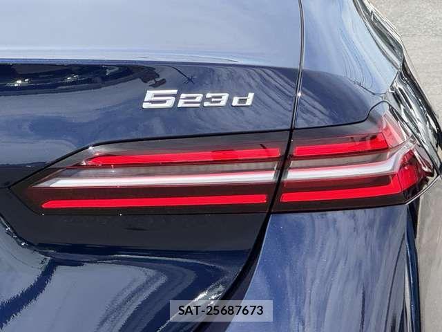 Bmw 5 SERIES 2024-05 7508239-10