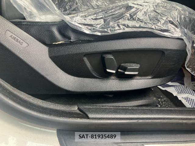 Bmw 5 SERIES 2013-07 7615242-14