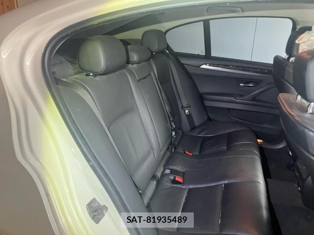 Bmw 5 SERIES 2013-07 7615242-26