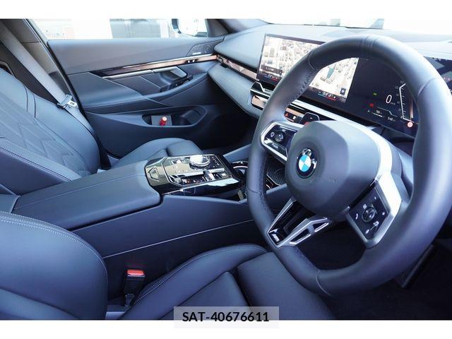 Bmw 5 SERIES 2026-01 7615226-16