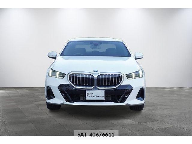Bmw 5 SERIES 2026-01 7615226-1