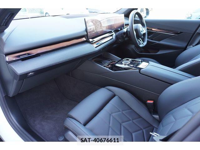 Bmw 5 SERIES 2026-01 7615226-22