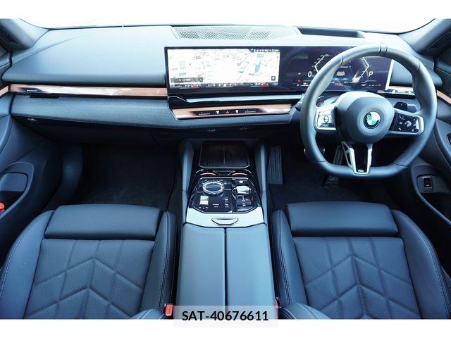 Bmw 5 SERIES 2026-01 7615226-23