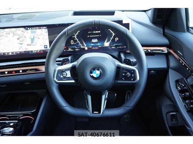 Bmw 5 SERIES 2026-01 7615226-24