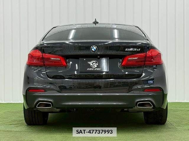 Bmw 5 SERIES 2017-10 7721405-12