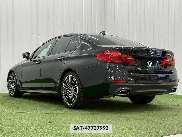 Bmw 5 SERIES 2017-10 7721405-16