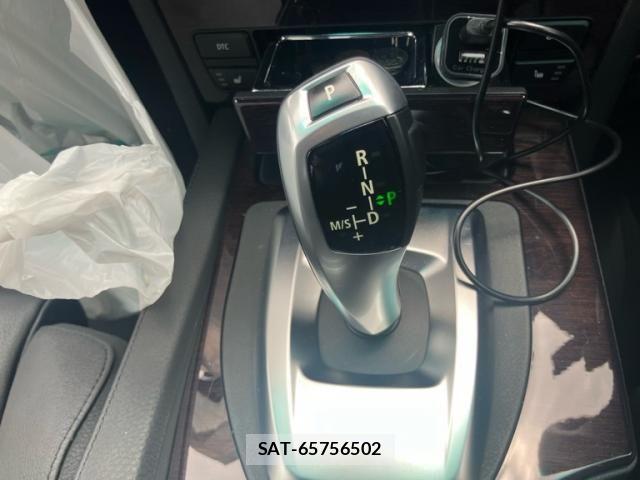 Bmw 5 SERIES 2009-06 7721412-21