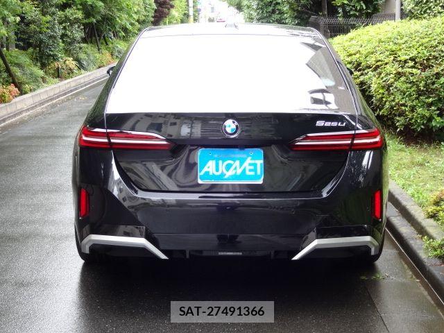 Bmw 5 SERIES 2025-09 7721404-9