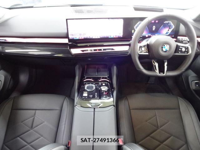 Bmw 5 SERIES 2025-09 7721404-20