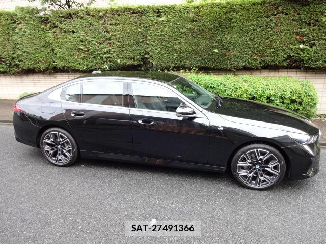 Bmw 5 SERIES 2025-09 7721404-7