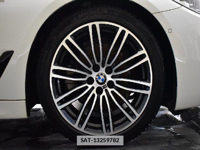 Bmw 5 SERIES 2019-03 7721406-10