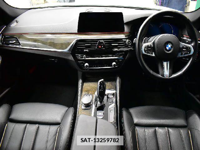 Bmw 5 SERIES 2019-03 7721406-1