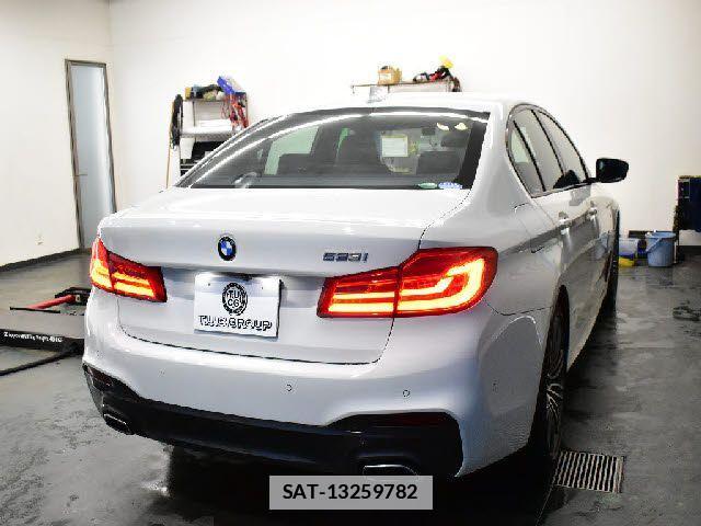 Bmw 5 SERIES 2019-03 7721406-26
