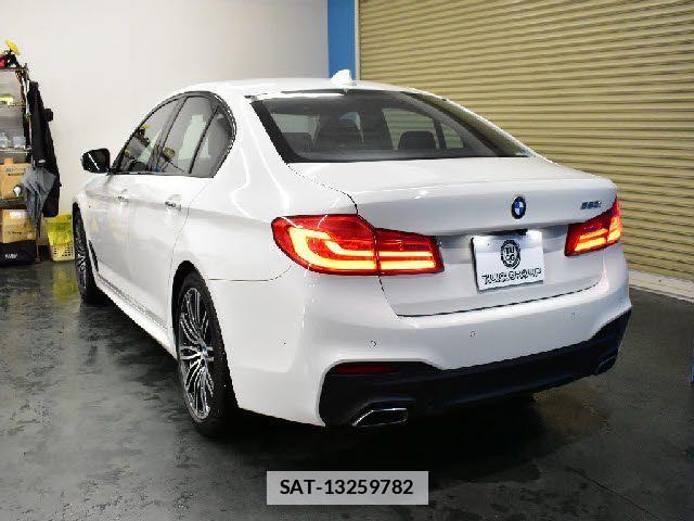 Bmw 5 SERIES 2019-03 7721406-2