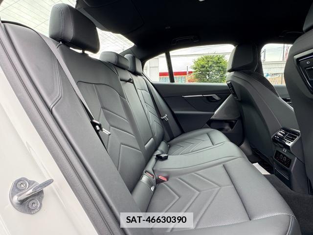 Bmw 5 SERIES 2024-06 7721403-16