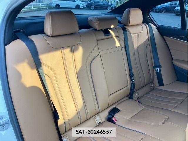 Bmw 5 SERIES 2021-07 7782944-11