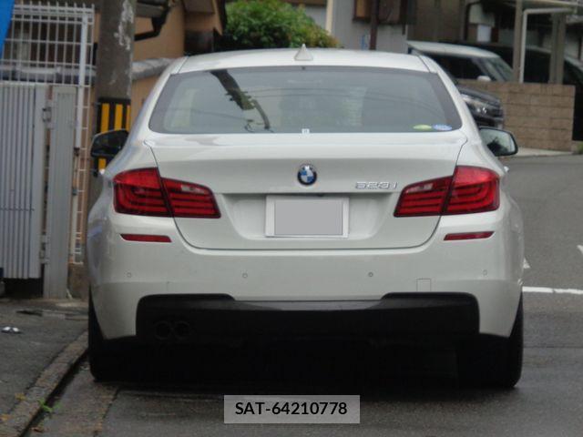 Bmw 5 SERIES 2011-03 7782943-2