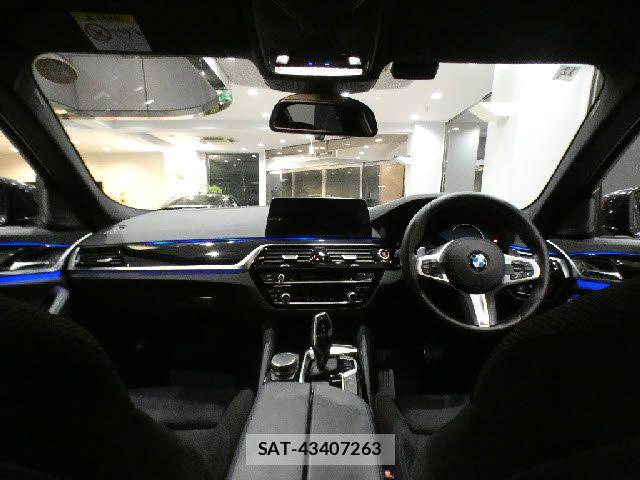 Bmw 5 SERIES 2018-12 7875524-16
