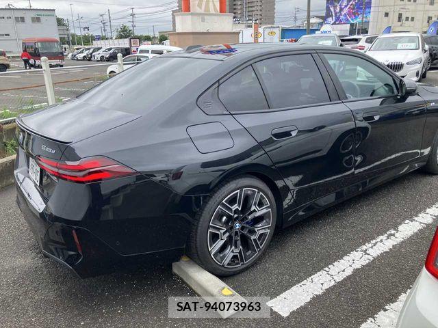 Bmw 5 SERIES 2025-10 7875520-2