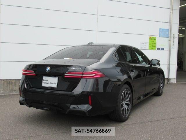 Bmw 5 SERIES 2025-10 7902324-1