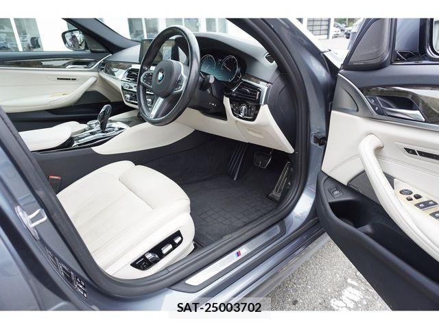 Bmw 5 SERIES 2018-06 7902327-10