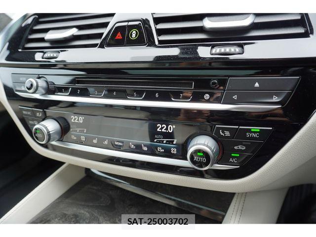Bmw 5 SERIES 2018-06 7902327-21