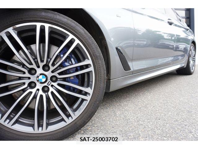 Bmw 5 SERIES 2018-06 7902327-24